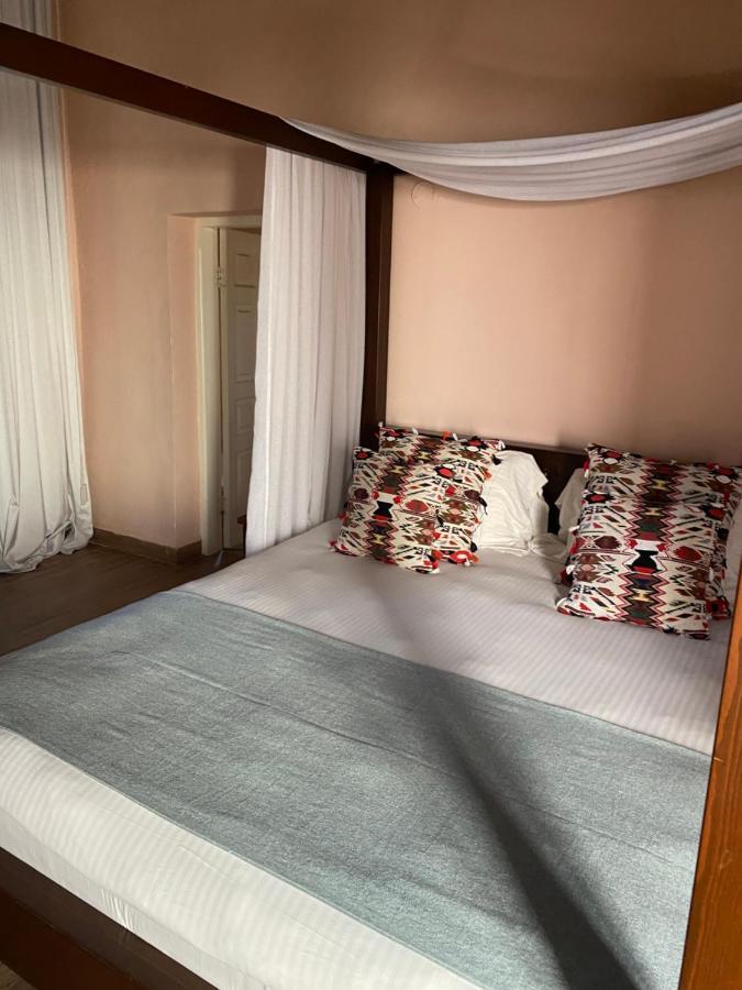 티레 Dar Camelia B&B 외부 사진