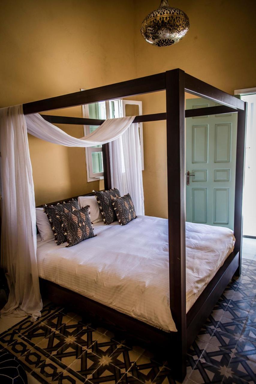 티레 Dar Camelia B&B 외부 사진
